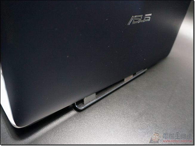 ASUS_T200_28