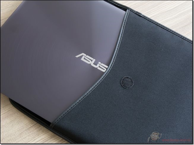 ASUS-UX305-I7-07