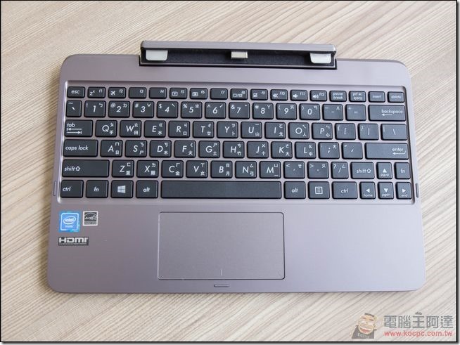 ASUS-T100HA-26