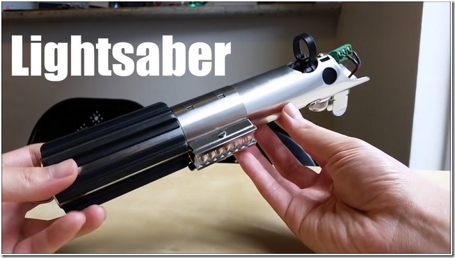 Real Burning Lightsaber.mp4_snapshot_00.20_[2015.12.28_17.37.46]