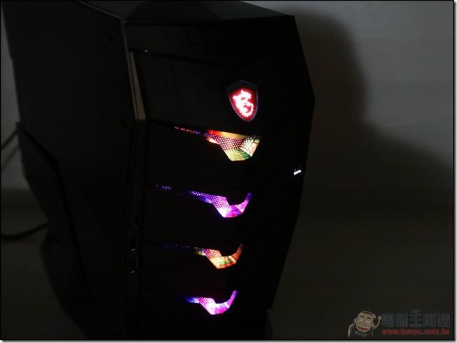 MSI-Aegis-電競桌機開箱-28