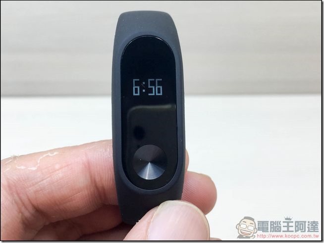 小米 終於超越 Fitbit 跟 Apple 榮登全球最大穿戴裝置龍頭寶座 - 電腦王阿達