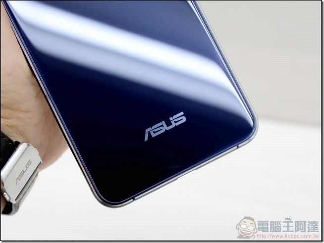 ASUS-ZenFone3-開箱-16