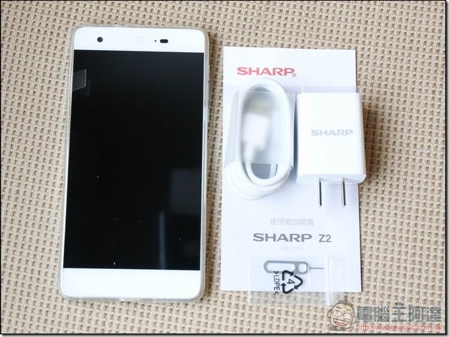 Sharp-Z2-抓寶機開箱-04