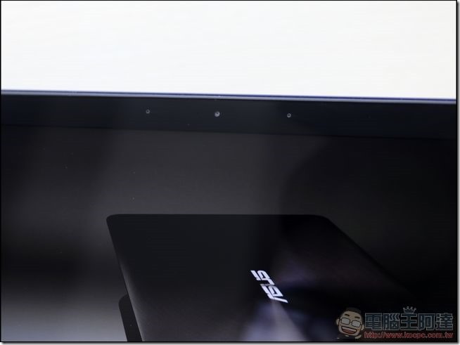 ASUS-ZenBook3-UX390-開箱-22-2