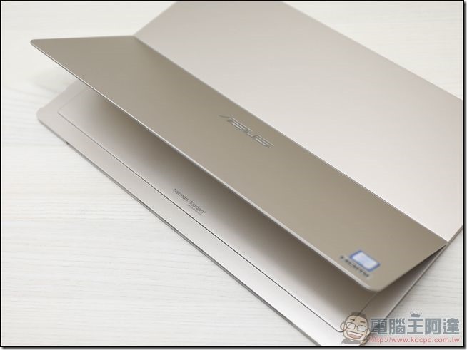 ASUS-Transformer-3-Pro-開箱-13