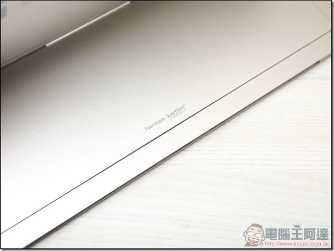 ASUS-Transformer-3-Pro-開箱-14