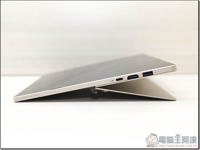 ASUS-Transformer-3-Pro-開箱-17