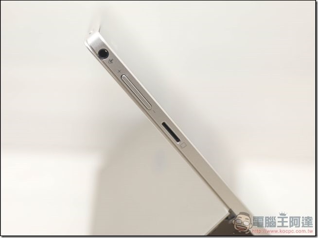 ASUS-Transformer-3-Pro-開箱-19