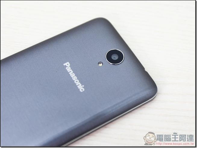 Panasonic-Eluga-Pure-開箱-16