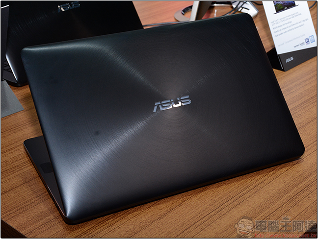 [ COMPUTEX 2017 ] ASUS 展前發表五款 ZenBook 、VivoBook 家族筆電，輕薄、強效各得其所 - 電腦王阿達