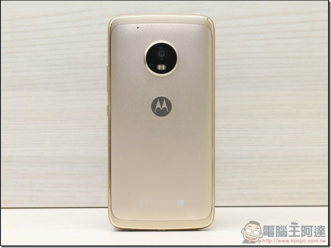 Moto g5 plus 開箱 -18