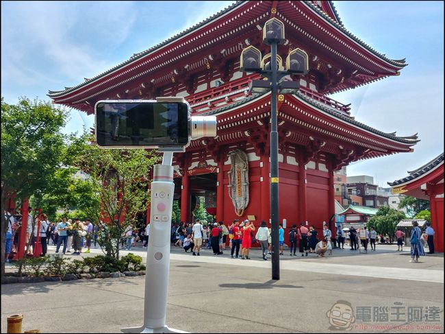 樂視達 PIRO 三軸臉部追蹤穩定器 粉白色限量款 開箱、評測 支援橫豎拍攝、臉部追蹤、可裝GOPRO的錄影自拍神器 - 電腦王阿達