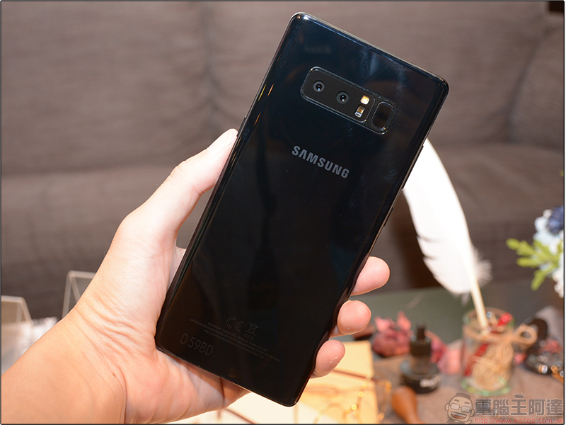 年度大作筆尖同行，Samsung Galaxy Note 8 實機快速動手玩 - 電腦王阿達