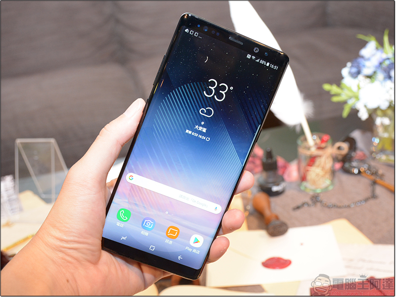 年度大作筆尖同行，Samsung Galaxy Note 8 實機快速動手玩 - 電腦王阿達