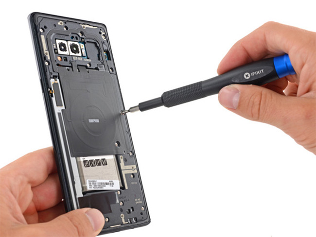 iFixit 拆解 Samsung Galaxy Note 8 ：安全性更好，四鏡頭讓人驚艷 - 電腦王阿達