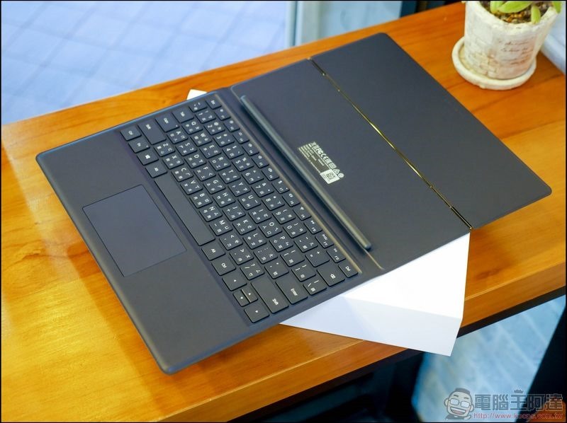 HUAWEI MateBook E 開箱 -22