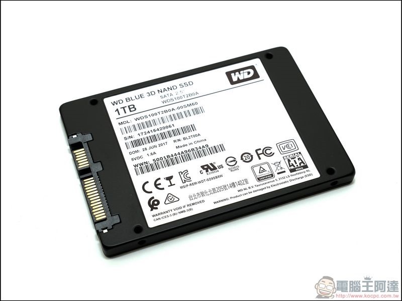 WD BLUE 3D NAND SSD WDS100T2B0A -07