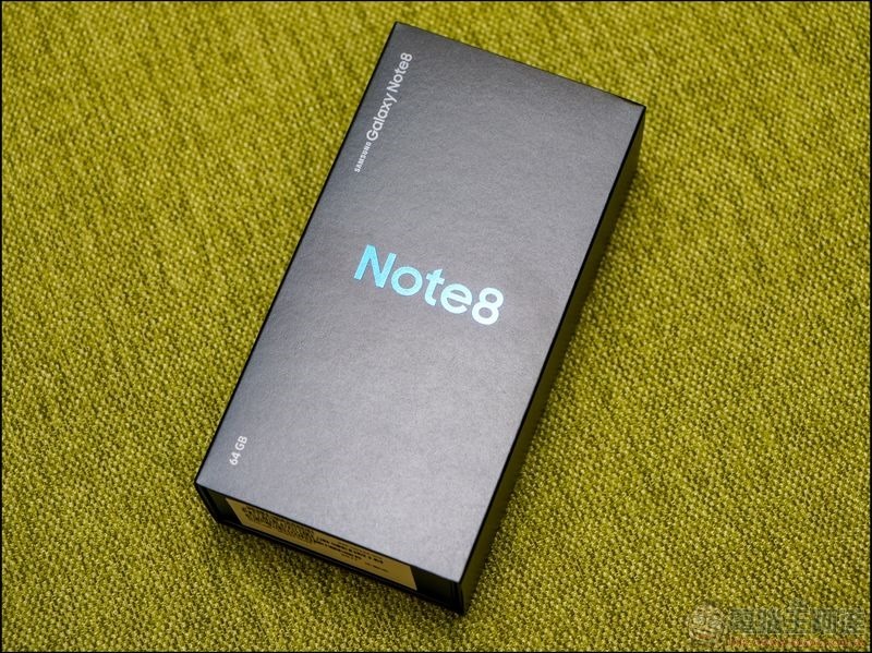 Samsung GALAXY Note8 開箱 -01