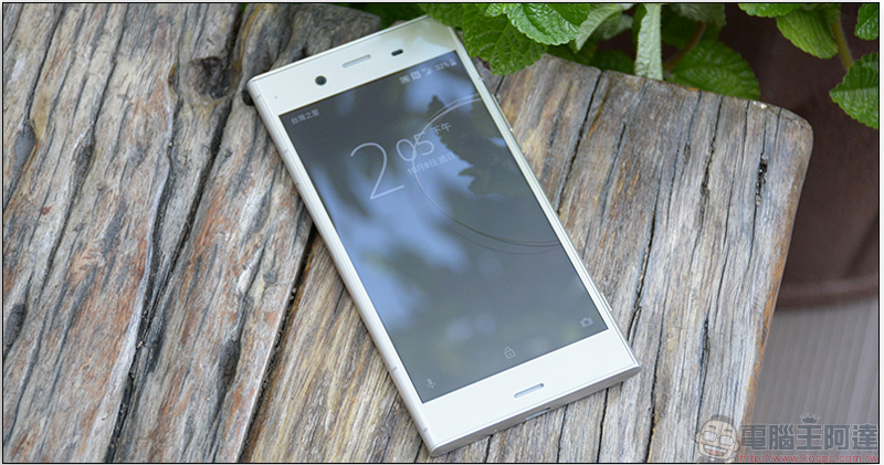  Sony Xperia XZ1 