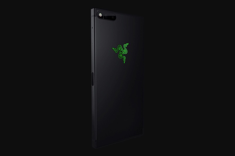 Razer phone gallery 1500x1000 15