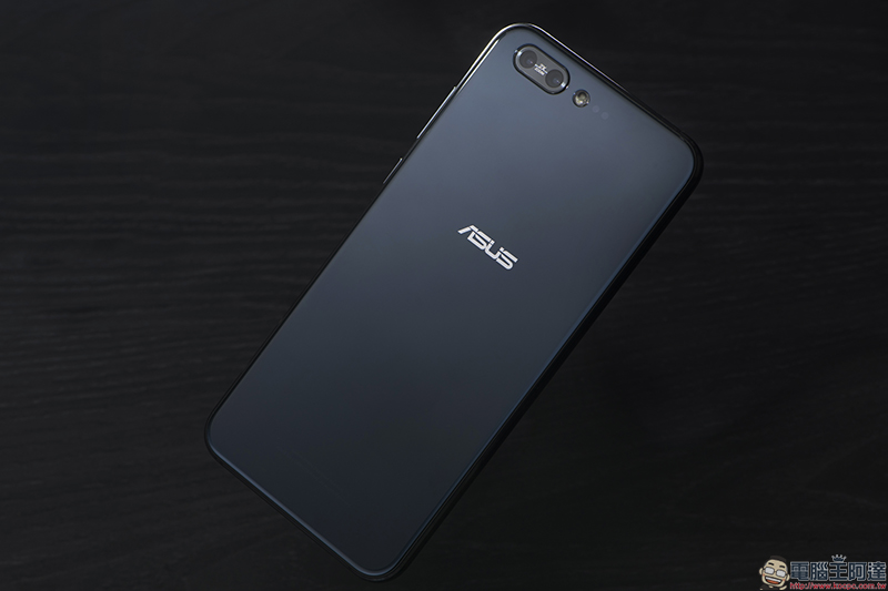 ZenFone 4 Pro