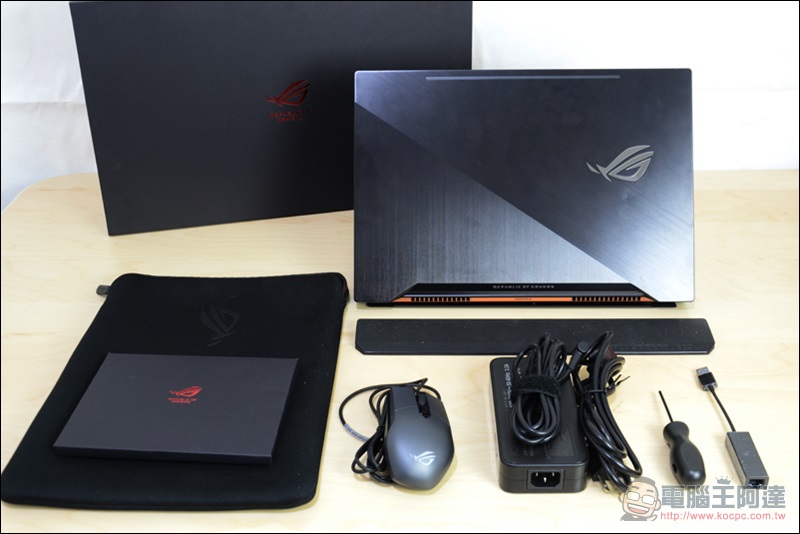 西風之神 ROG Zephyrus GX501 開箱 、評測，全球最輕薄最強悍的電競筆電！ - 電腦王阿達