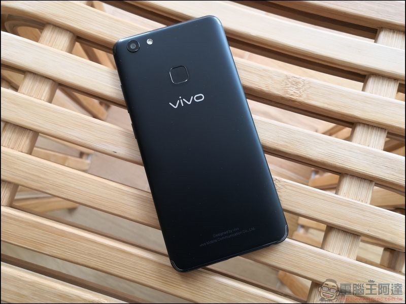 VIVO V7+ 開箱 -21