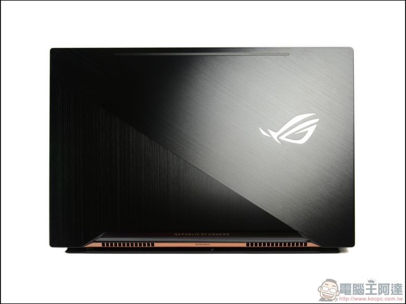 ROG Zephyrus GX501 開箱 -01