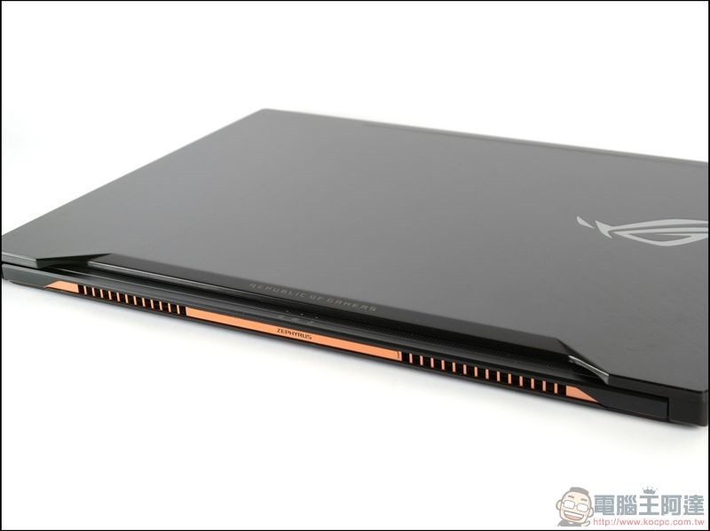 ROG Zephyrus GX501 開箱 -03