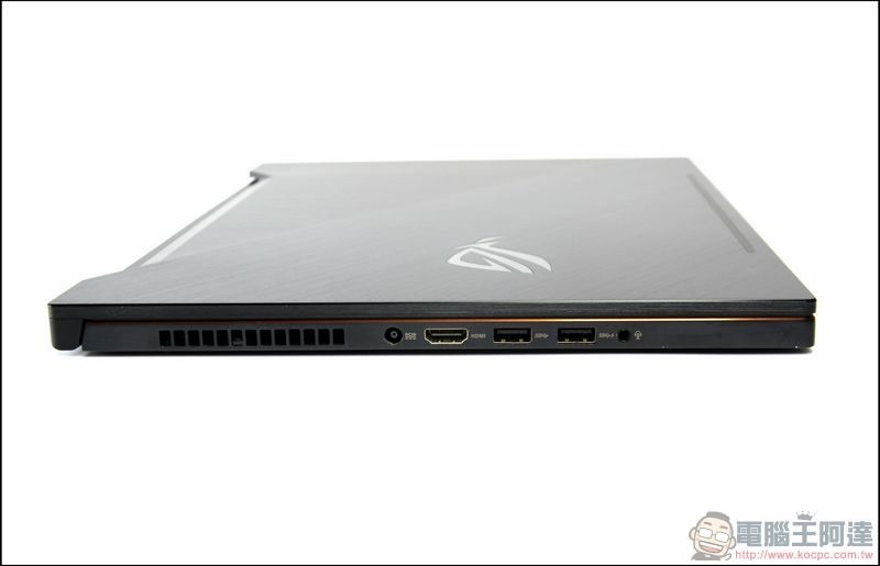 ROG Zephyrus GX501 開箱 -05