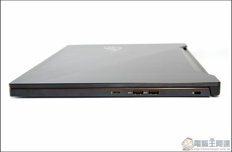 ROG Zephyrus GX501 開箱 -06