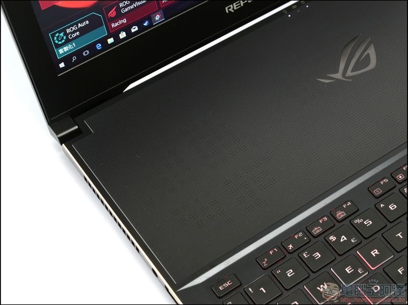 ROG Zephyrus GX501 開箱 -12