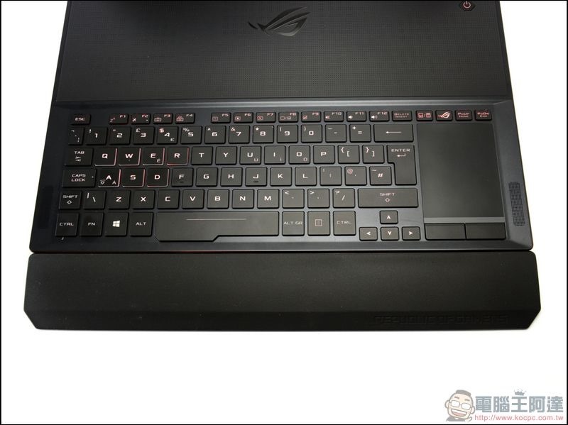 ROG Zephyrus GX501 開箱 -14