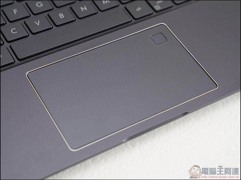 ASUS NovaGo TP370QL 開箱 -11