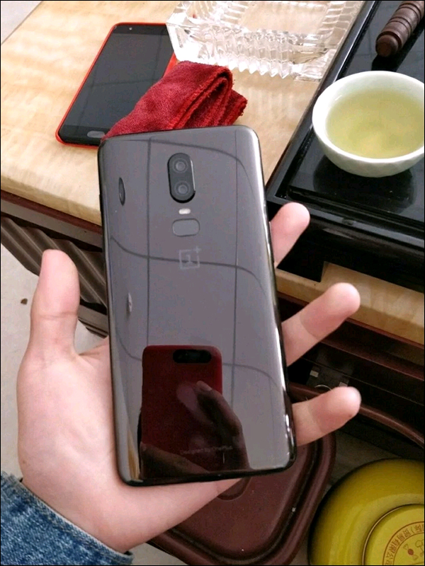 疑似 OnePlus 6 高規版規格曝光：高通 S845 處理器、8GB RAM，售價約 21,900 元 - 電腦王阿達