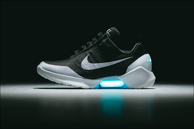 Nike HyperAdapt 1.0 自動綁帶運動鞋推出全新配色，售價 22,500 元 - 電腦王阿達