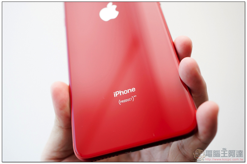 iPhone 8 / iPhone 8 Plus (PRODUCT) RED Special Edition 開箱 動手玩 - 電腦王阿達