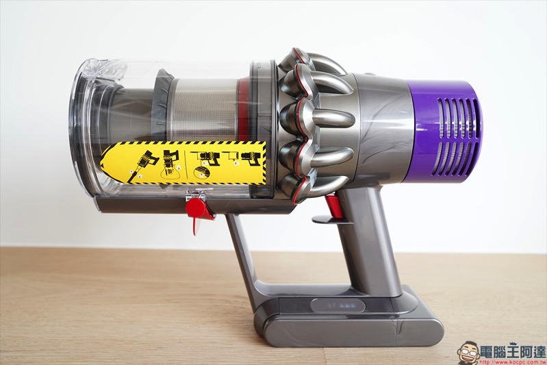 Dyson Cyclone V10 開箱