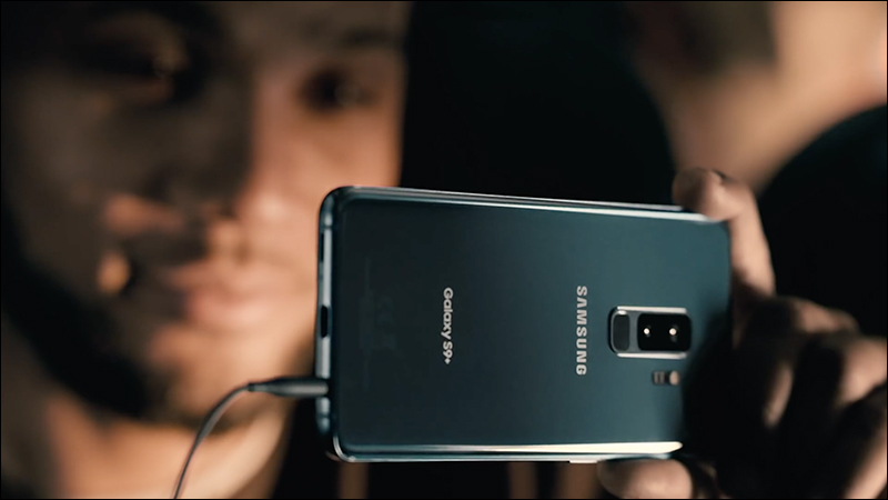 Samsung Galaxy S9 新廣告再開 Apple 玩笑 - 電腦王阿達