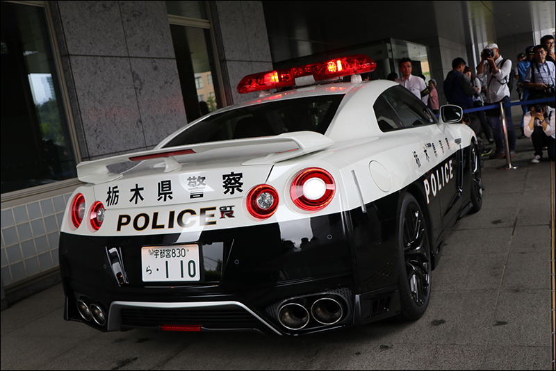 日本最速警車來了！東瀛戰神 Nissan GT-R R35 ！ - 電腦王阿達