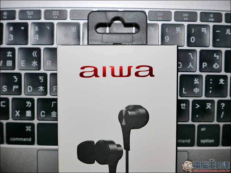 AIWA 愛華 高音質、高 C/P 值 藍牙運動耳機&有線耳機動手玩 - 電腦王阿達