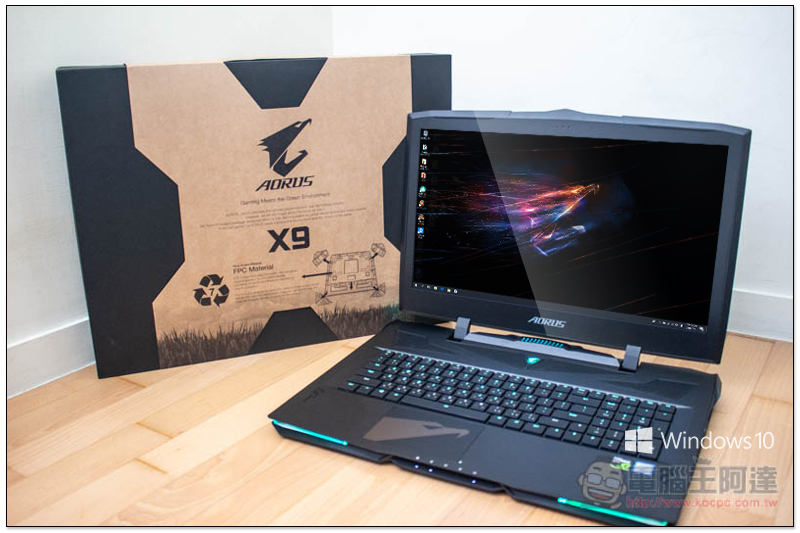 AORUS X9 DT ,Cover 1