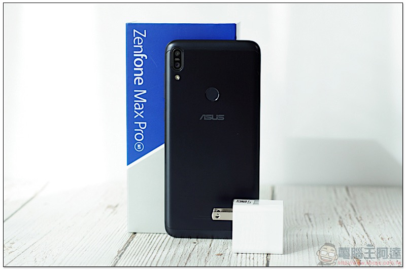 ASUS ZenFone Max Pro 開箱 、評測、評價 性能電力怪獸當之無愧 - 電腦王阿達