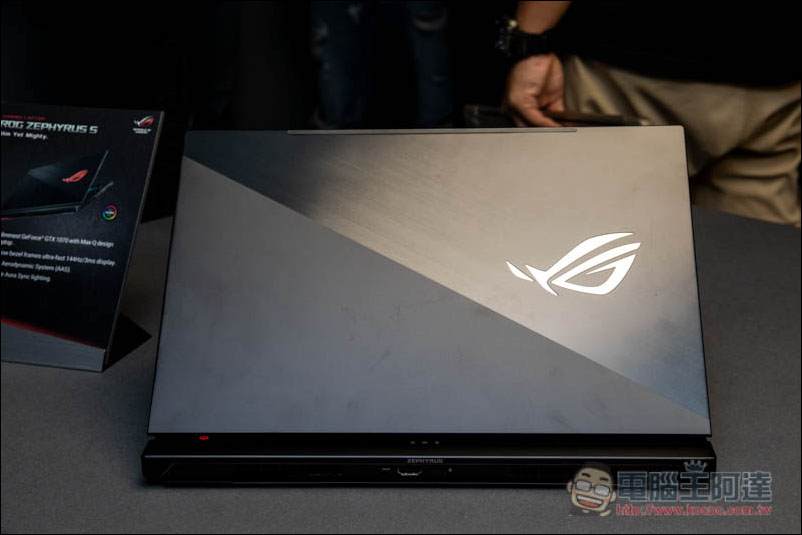 ASUS ROG 最新旗艦電競筆電西風之神 Zephyrus S、17吋 Strix Scar II 正式登場 - 電腦王阿達