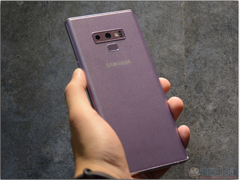 Samsung Galaxy Note 9 膜斯密碼 3D滿版強化玻璃保護貼+全機包膜 施工三部曲，讓你安心用新機 - 電腦王阿達