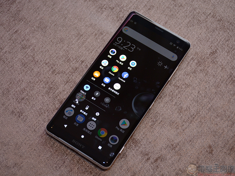  Sony Xperia XZ3 