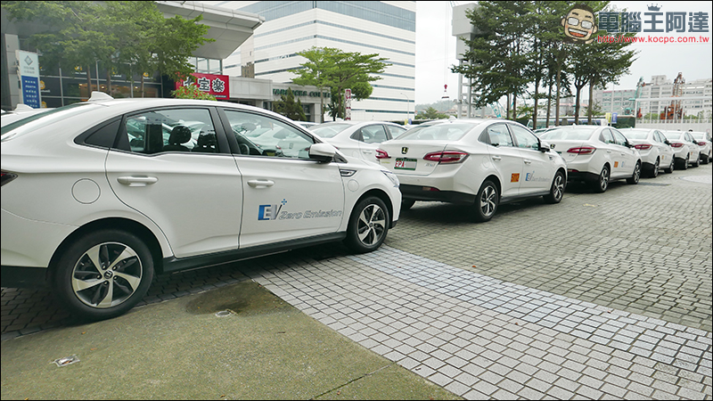 裕隆 與宏碁聯手打造國內首部自主研發無人「智」駕電動車 - 電腦王阿達