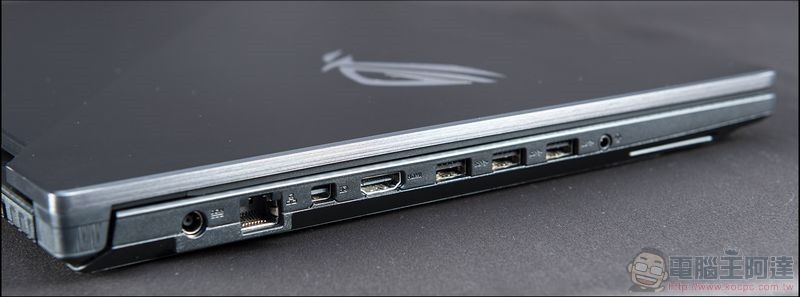 ROG Strix SCAR II 開箱 GL704 評測 - 23