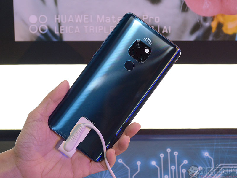 HUAWEI Mate 20 / Mate 20 Pro 在台推出，超廣角、微距攝影一次擁有 - 電腦王阿達